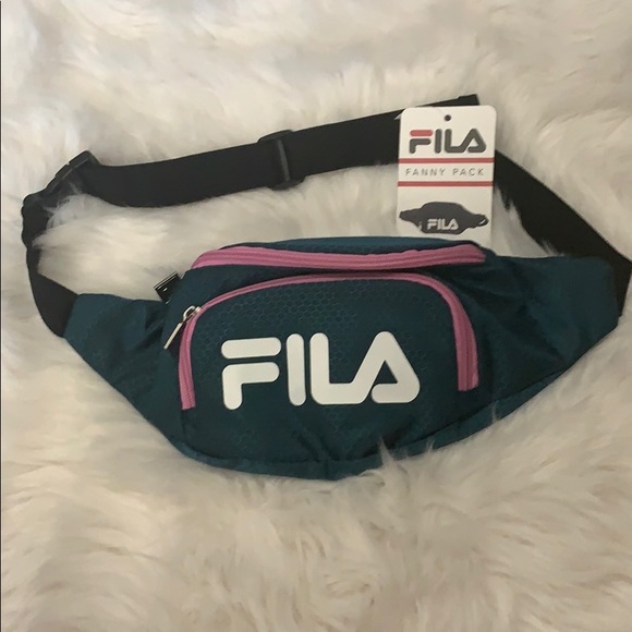 Fila Handbags - 🆕NWT FILA™️ Green/Pink Fanny Pack.